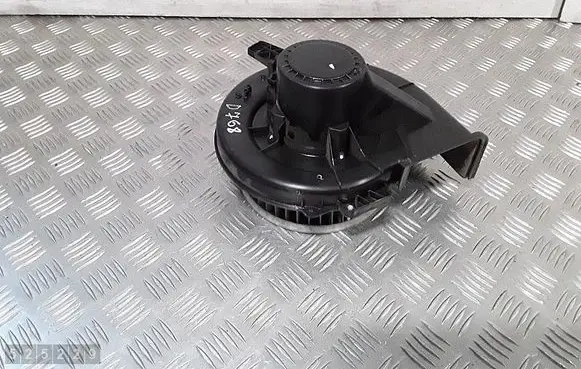 Seat Ibiza IV (6J,6P) Heater fan/blower 6Q1819015J
