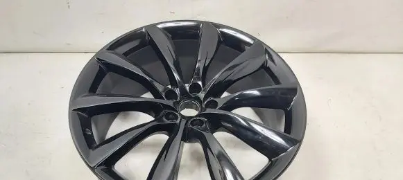 Tesla Model X R22 alloy rim 