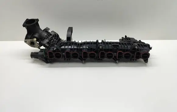 BMW 5 F10 F11 Intake manifold 8506410 850641002 10213510