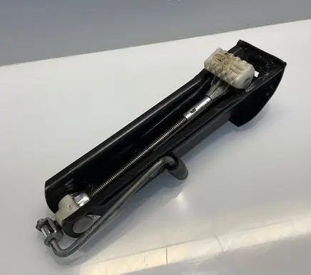Mercedes-Benz E W211 Lift Jack A2115830215 2115830215