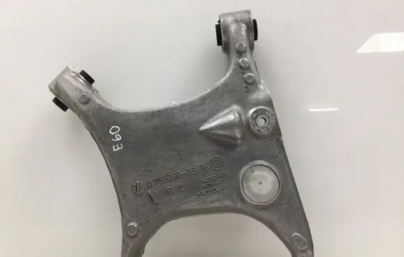 BMW 5 E60 E61 Rear upper control arm/wishbone 6755990