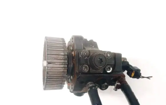 Opel Zafira B Fuel injection high pressure pump 0445010128 0055193840