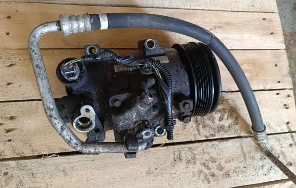 Toyota Auris 150 Air conditioning (A/C) compressor (pump)