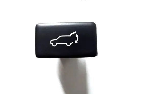 Subaru Forester SJ Tailgate/boot open switch button 83385SG000