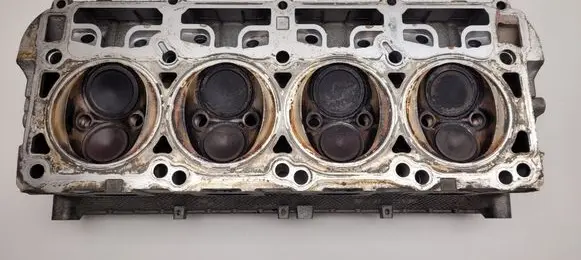 Dodge Challenger Engine head 53021616DF