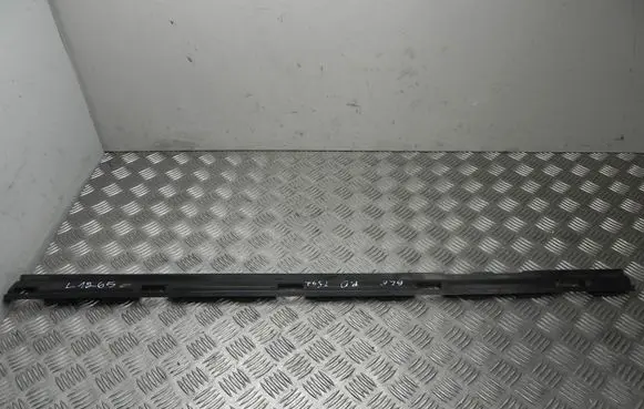 Mercedes-Benz GLE W167 Other dashboard part A1676988101