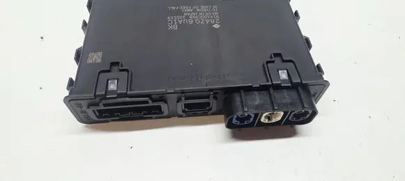 Nissan Qashqai J12 Gateway control module 284Z06UA1C N14100C95B