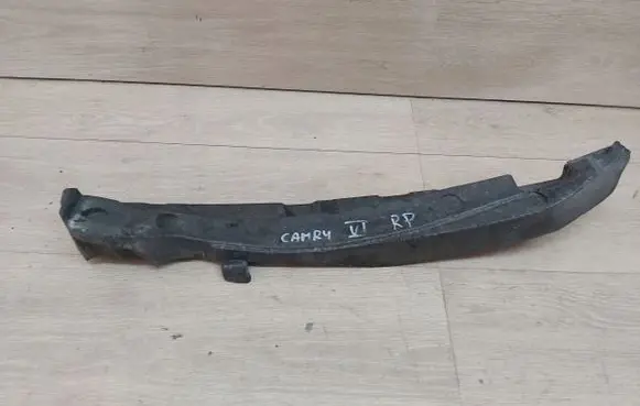 Toyota Camry Fender foam support/seal 53882-06010