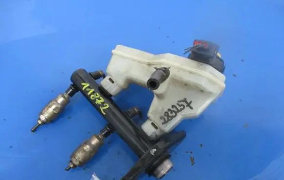 Ford Fiesta Master brake cylinder