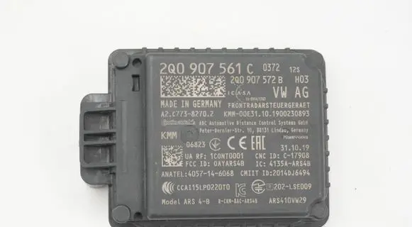 Volkswagen Golf VII Distronic sensor radar 2Q0907561C