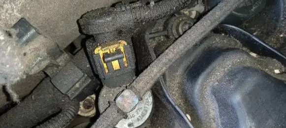 Fiat Croma Fuel injector 0445110276