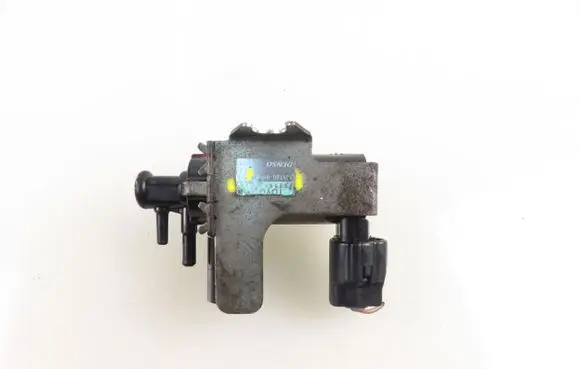 Toyota Auris 150 Valve vacuum 1397000970 258193303
