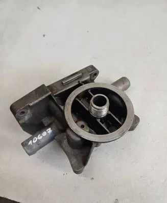 Oil filter mounting bracket