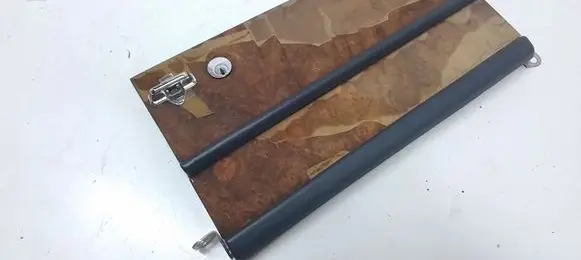 Rolls-Royce Silver Spur Glove box lid/cover 