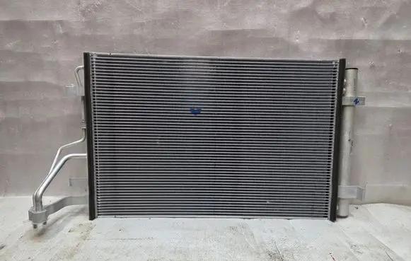 KIA Ceed A/C cooling radiator (condenser) 976061H000 F200AN6CA0 A10405414