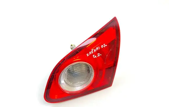 Nissan Qashqai Tailgate rear/tail lights 89071064
