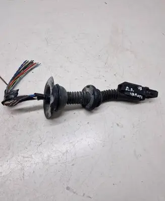 Opel Zafira B Front door wiring loom 30432421