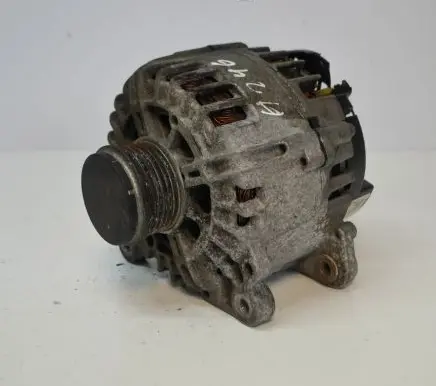 Audi A4 S4 B8 8K Generator/alternator 059903016