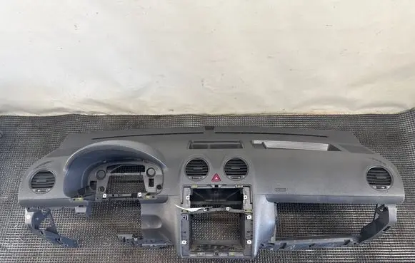 Volkswagen Caddy Dashboard 2K1858295C