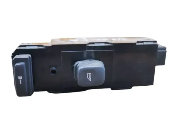 Volvo XC70 Electric window control switch 8682950 MP50XD00020 01W50E