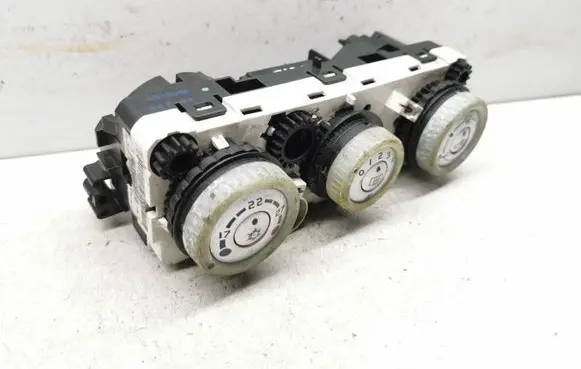 Mitsubishi Colt Climate control unit