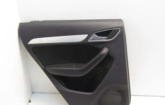 Audi Q3 8U Rear door card panel trim 093114