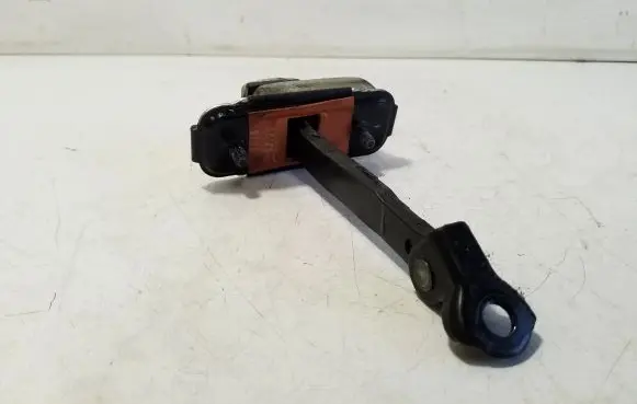 KIA Sportage Rear door check strap stopper