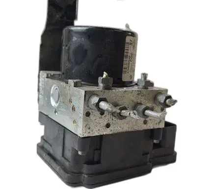 Renault Megane III Master brake cylinder 476606264R 10021203464 000405104E0