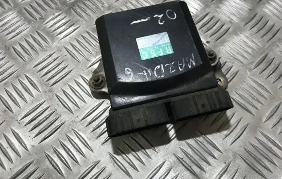 Mazda 6 Fuel injection control unit/module rf5c18701a rf5c