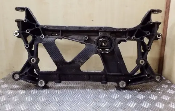 Volkswagen PASSAT B8 Front subframe 3Q0199369E
