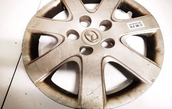 Mazda 3 I R15 wheel hub/cap/trim ban637170