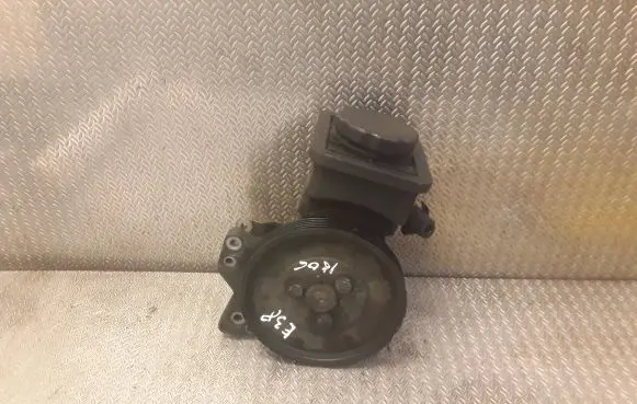 BMW 7 E38 Power steering pump 2247046