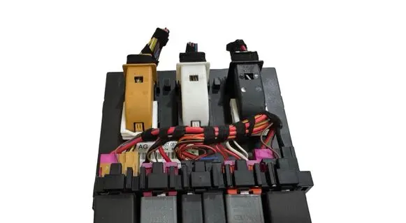 Skoda Octavia Mk2 (1Z) Comfort/convenience module 1K0937087D 5DK00965405 80541H103