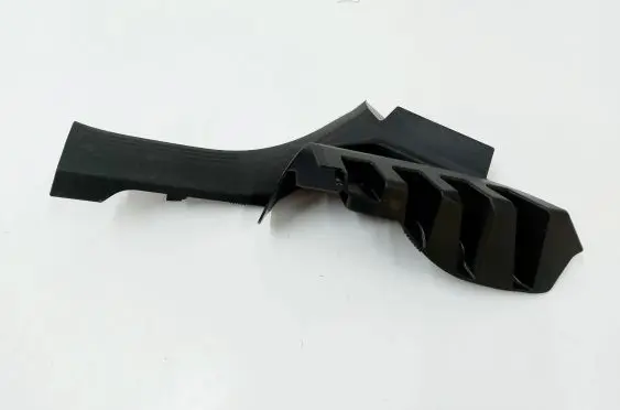 Volvo XC40 Front sill (body part) 32216843