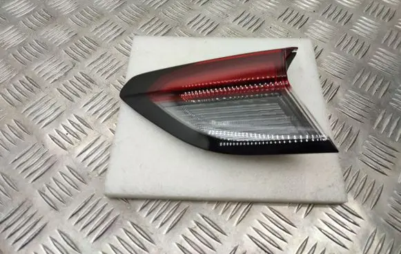 Opel Corsa F Tailgate rear/tail lights 9830096180