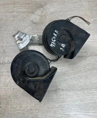 Jaguar S-Type Horn signal A046522