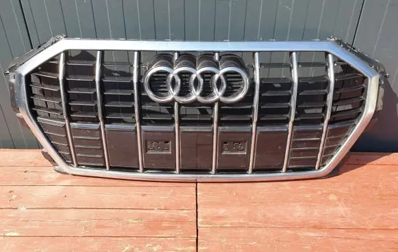 Audi Q3 F3 Front grill 83A853651FCKA 83A853651F