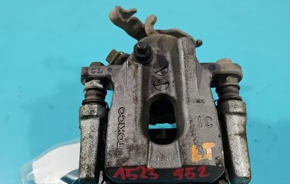 Lexus CT 200H Rear brake caliper IMPRK1523952