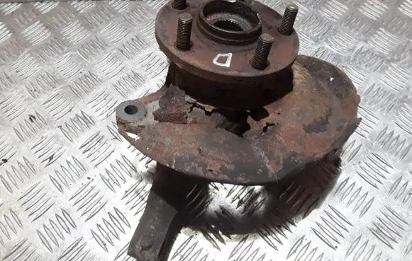 Toyota Previa (XR30, XR40) II Front wheel hub spindle knuckle