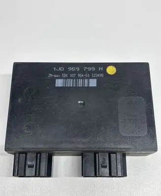 Volkswagen Golf IV Comfort/convenience module 1J0959799 5DK00795450