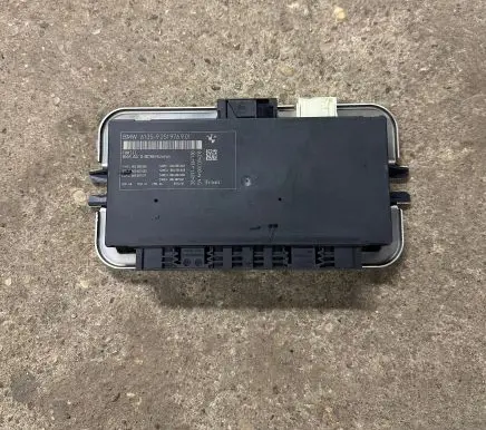 BMW 5 F10 F11 Light module LCM 9251976