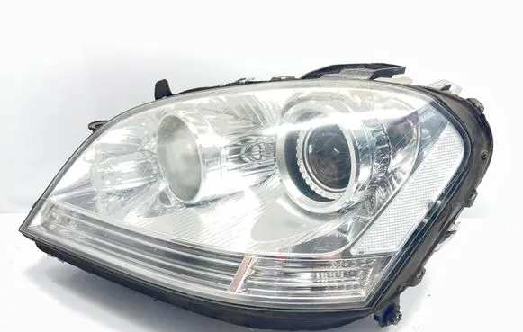 Mercedes-Benz ML W164 Headlight/headlamp 263347