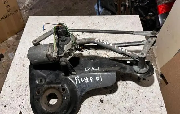 Ford Fiesta Wiper motor 2S6T17B571AC 404745 1740714