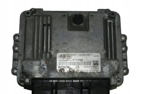Mazda 3 I Engine control unit/module 0281012530