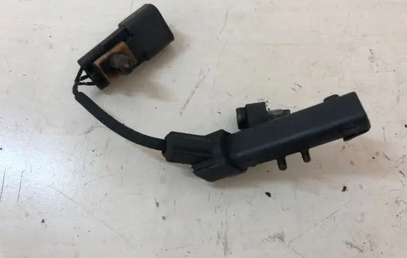 Citroen C5 Crankshaft position sensor 4R8Q6C315