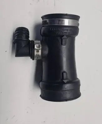 Audi A8 S8 D2 4D Air intake duct part 059129627