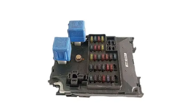 Nissan Almera Fuse box set 243501N000F