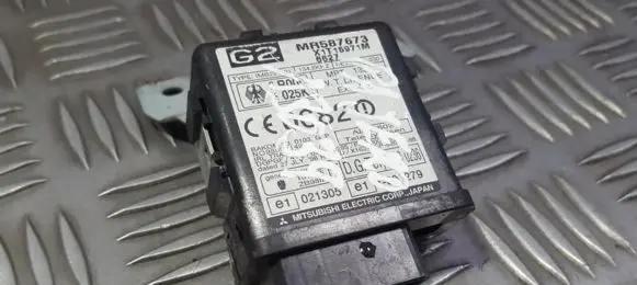 Mitsubishi Pajero Immobilizer control unit/module MR587673
