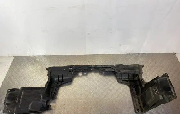 Honda HR-V Engine splash shield/under tray 741153M0000
