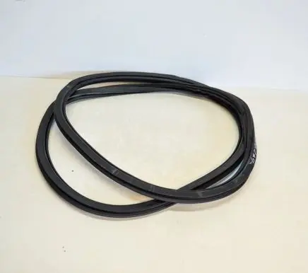 Audi A3 S3 8V Rubber seal front door (on door) 8V4831721